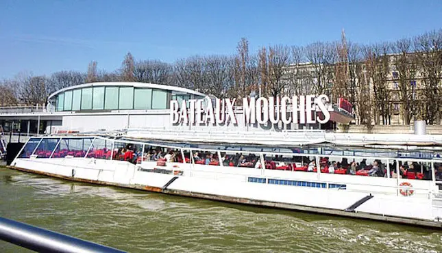 crue-seine-bateaux-mouches