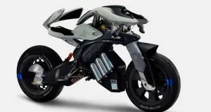yamaha-motoroid-equilibre