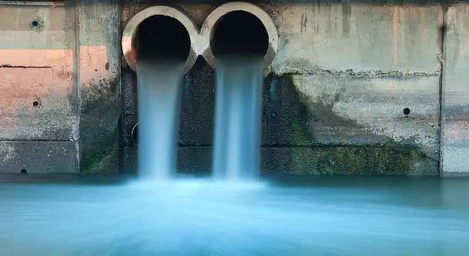 Canalisation d'eaux usées traitées