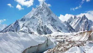 mountain-planet-station-futur