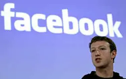 Facebook Et Twitter Face Au Congres Americain 1