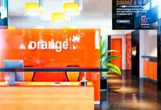 Bureau Daccueil Orange 300x169 1