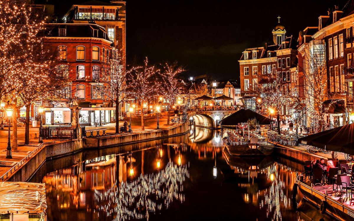 Les illuminations de Noël sont mises en place avec un soucis d'économie