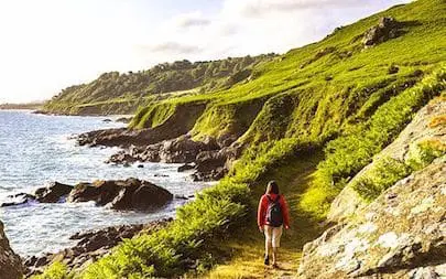 Faire Une Randonne E Le Long Du Littoral Normand