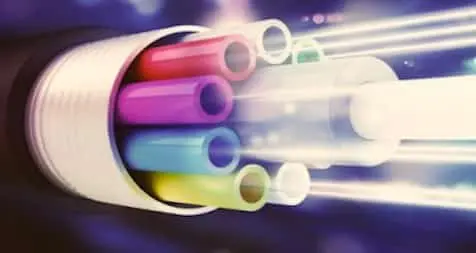 Les Progres De La Fibre Optique