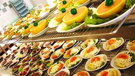 Repas Dans Un Libre Service