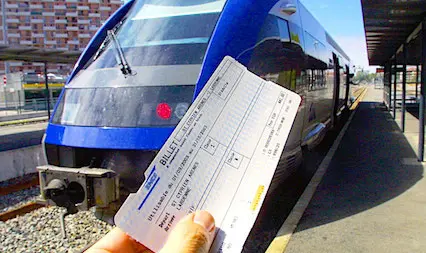 La Mobilite Partage E Gra Ce A Un Billet Unique Fourni Par Oui Sncf