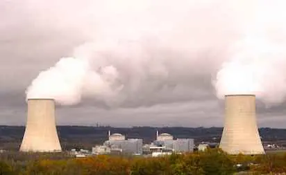 La Centrale Nucleaire De Golfech A 100 Kms De Toulouse