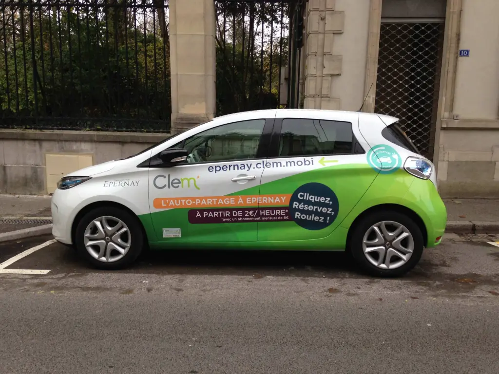 voiture électrique en location