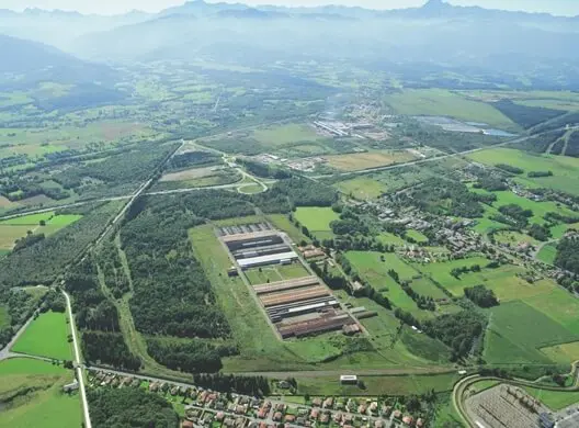 une vue très verte de Lannemezan