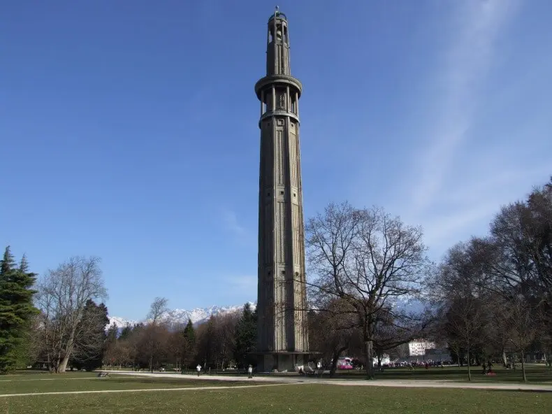 vue sur la Tour Perret