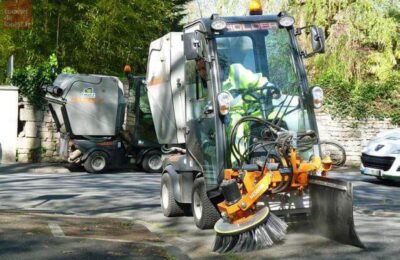 des véhicules de nettoyage à Douai