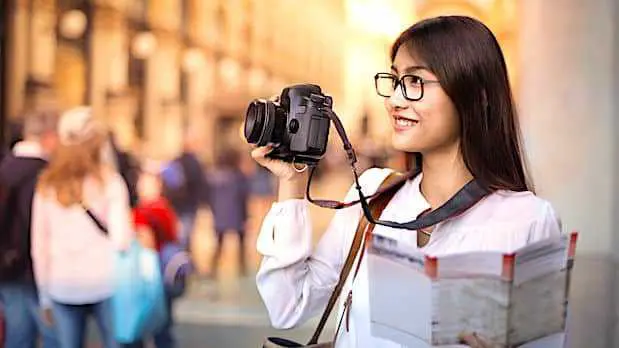 Cropped Les Touristes Chinois