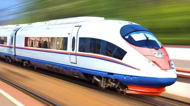 Cropped Actuellement Le Train Remporte Un Succe S Conside Rabledans Toutes Les Re Gions