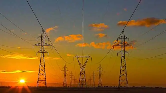 Cropped La Modernisation Du Re Seau E Lectrique Franc Ais Ne Cessitera Dimportants Investissements