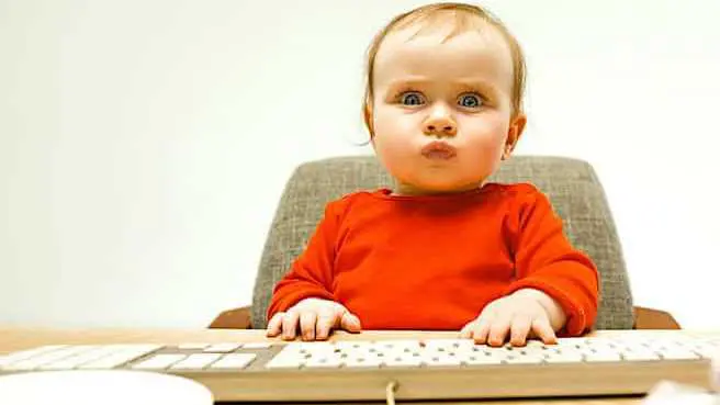 Cropped Laddiction Aux E Crans Peut Commencer Tre S Jeune