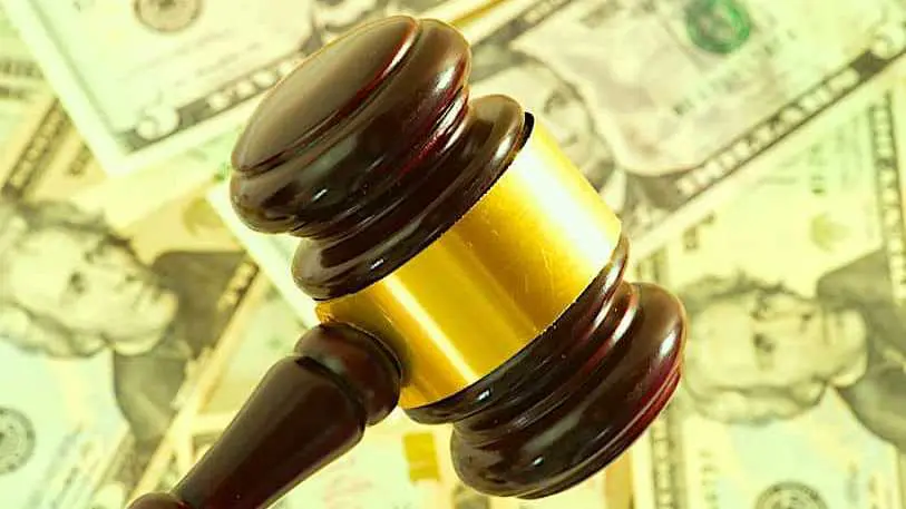Cropped Une Amende Fiscale Record Va E Tre Re Gle E Par Google