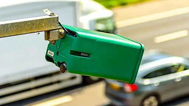 Cropped La Rentabilite Des Radars Routiers Devra E Tre Revue A La Baisse Par Le Gouvernement