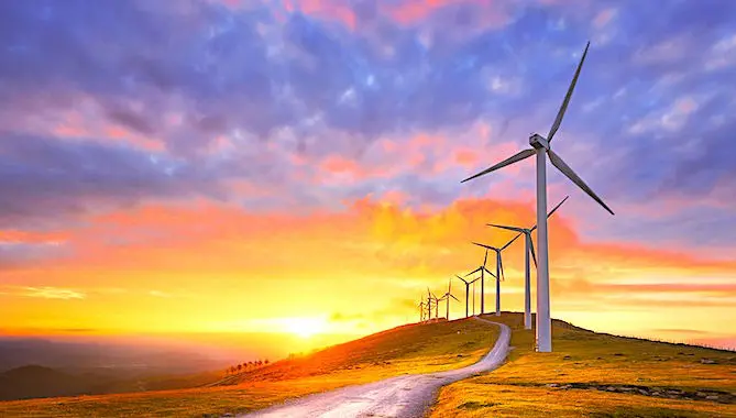 Les énergies renouvelables sont présentées comme une alternative à l'énergie nucléaire. Mais seront-elles suffisantes ?