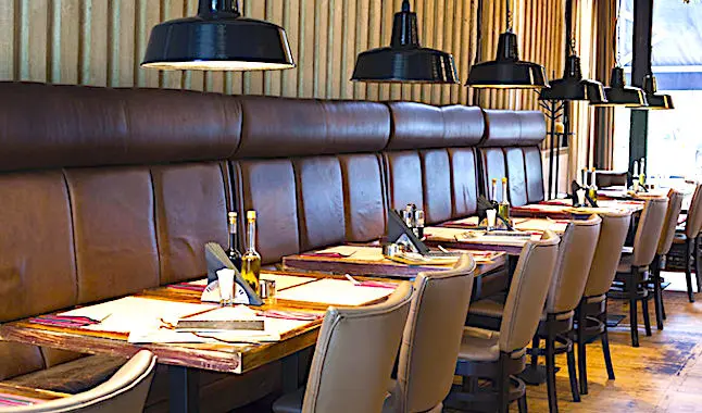 Actuellement, le stress des commerçants, surtout des restaurateurs, est causé par un manque de clients.