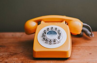 Aujourd'hui, le démarchage téléphonique est une pratique commerciale trop intrusive.