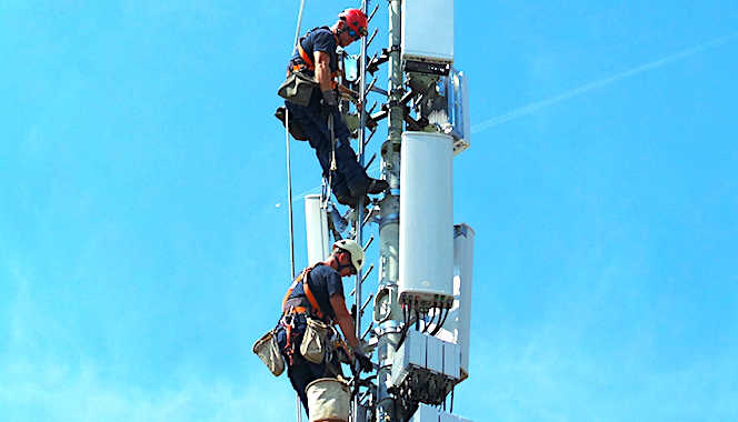 Les antennes relais du futur réseau 5G commencent à être installées.