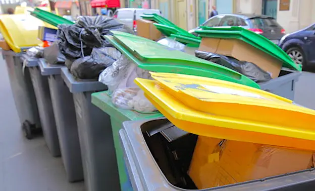 Actuellement, enfouir les ordures est la seule solution pour faire face au blocage des trois centres d'incinération franciliens.