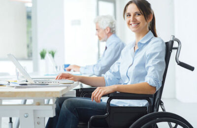La Conférence nationale du handicap a mis en avant l'importance de faciliter l'accès au travail des personnes handicapées.