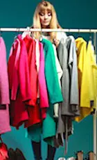 Le projet de noter les vêtements au niveau de leurs retombées écologiques devrait bientôt s'étendre.