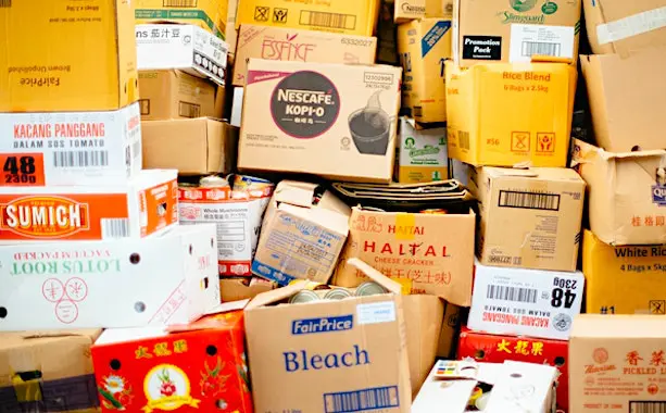 Depuis le déconfinement, les colis expédiés dans les Points Relais sont trop nombreux.