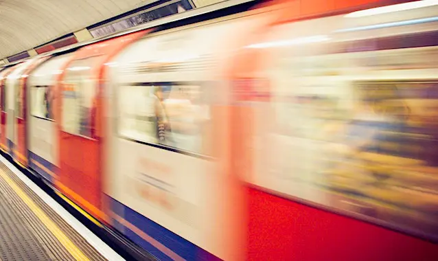 Dès aujourd'hui, l'attestation d'employeur cesse d'être obligatoire dans les transports en commun franciliens.