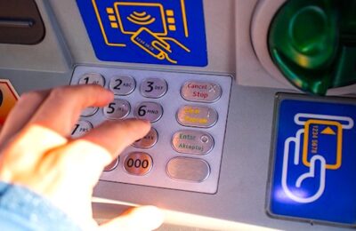 La disparition des distributeurs de billets pénalise de nombreuse petites communes rurales.
