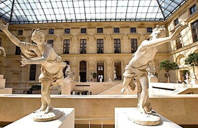 La réouverture du Louvre a comblé les passionnés d'art.