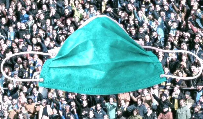 Désormais, les masques obligatoires deviennent la règle dans les lieux publics clos.