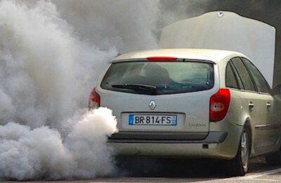 Des assurances variables seront bientôt appliquées aux véhicules plus polluants.