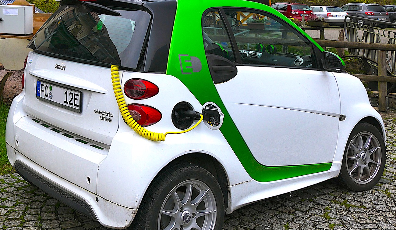 La prime de conversion pour acheter une voiture électrique devient moins généreuse