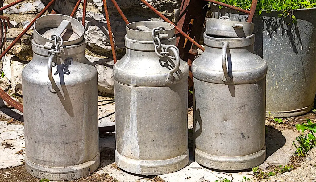 Les producteurs laitiers sont inquiets. Car ils craignent que la loi Alimentation ne les protège pas