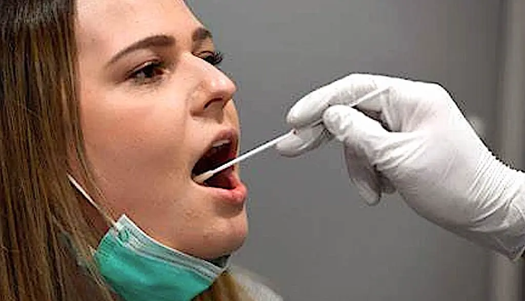 En région Auvergne-Rhône-Alpes, un dispositif massif de tests antigéniques a commencé