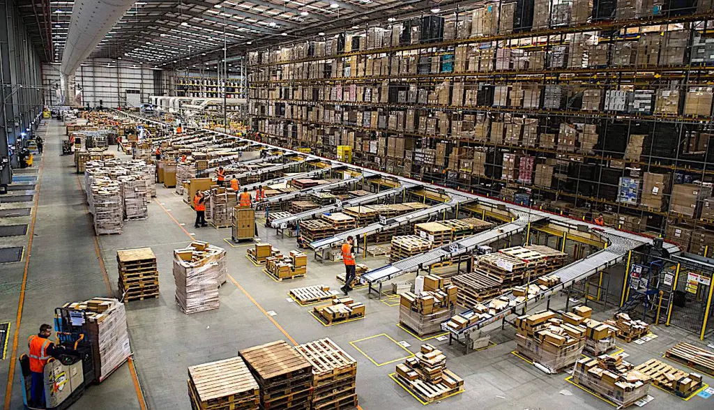 Le blocage d’un entrepôt d’Amazon est souhaité par le maire de Lyon