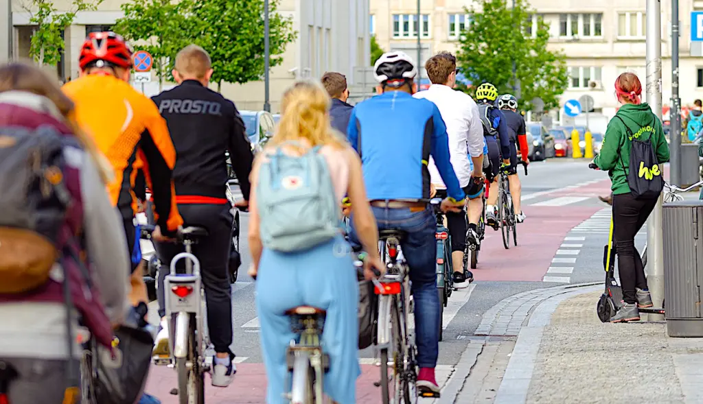 L'usage du vélo se développe dans les métropoles. L'application Geovelo permet de le mesurer.