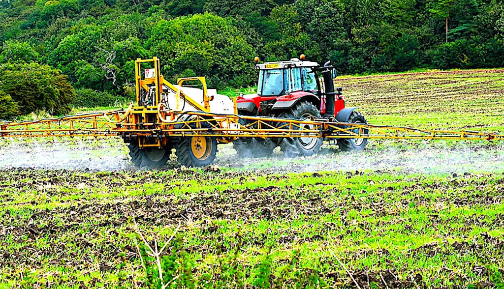 A Fors, un arrêt de la pulvérisation de pesticides en échange d'une indemnité