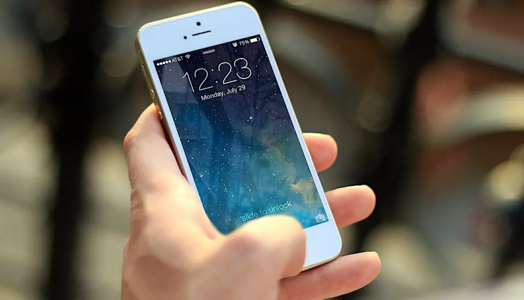 En février prochain, on pourra acheter un Pass Navigo avec un iPhone