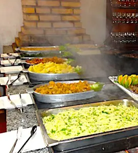 Grâce à des repas pour les étudiants à un euro, l'Etat va leur apporter son aide. 