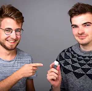 Transformer les déchets en pierre est une solution innovante que proposent les deux fondateurs de la startup Néolithe.