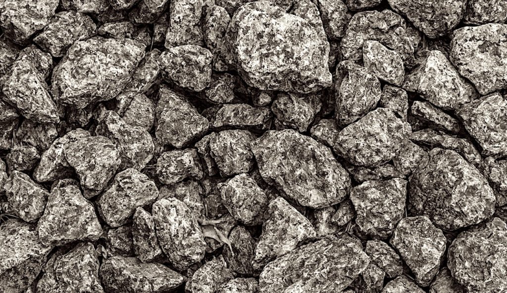 La transformation des déchets en pierre est une solution que propose la startup Néolithe.