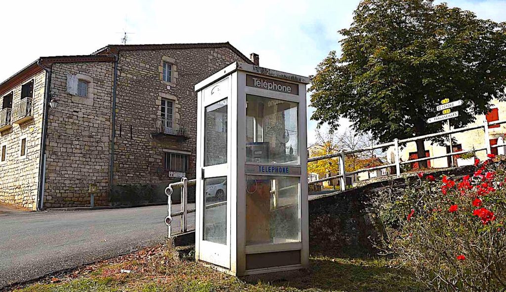 En France, on ne dénombre plus que 26 cabines téléphoniques encore en activité.
