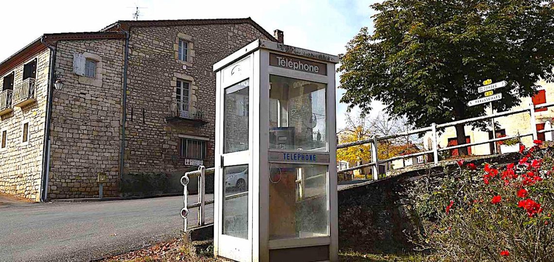 En France, on ne dénombre plus que 26 cabines téléphoniques encore en activité.