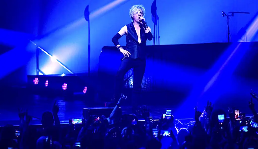 Des caméras intelligentes serviront à contrôler le port du masque de protection lors du prochain concert d’Indochine.