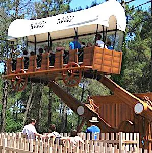 L'application du Pass sanitaire dans les parcs d’attractions a fait énormément chuter leur fréquentation.