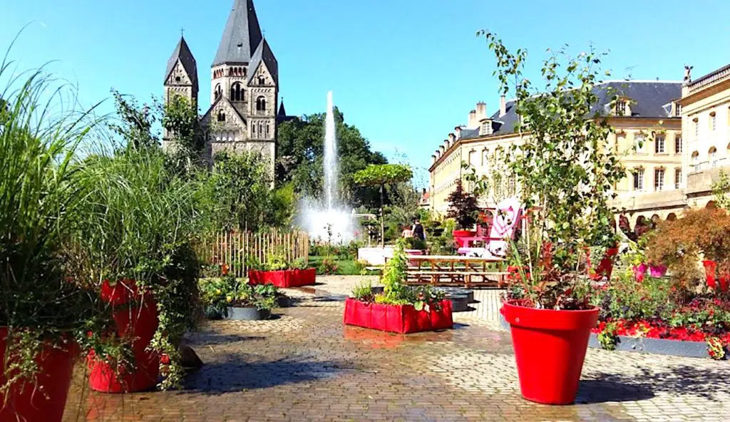 Une promenade dans le Jardin éphémère à Metz permet un dépaysement total.